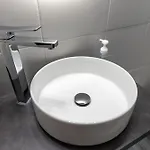 By The Pantheon With Two Bedroom 2 Bathroom * Rom