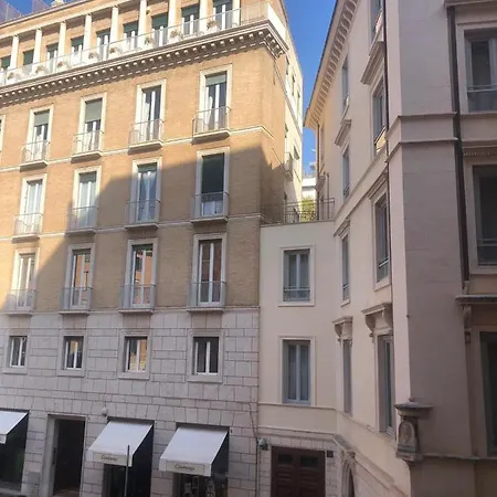 By The Pantheon With Two Bedroom 2 Bathroom Апартаменты