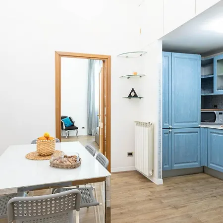 By The Pantheon With Two Bedroom 2 Bathroom *