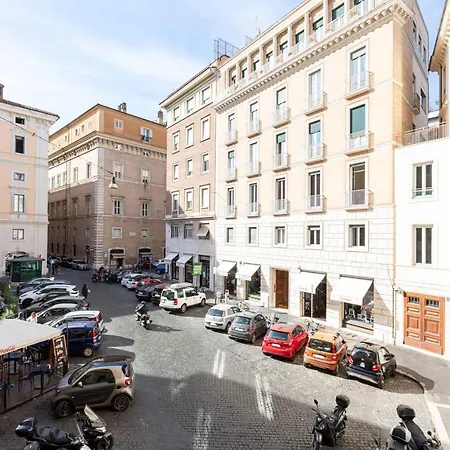 By The Pantheon With Two Bedroom 2 Bathroom Апартаменты *