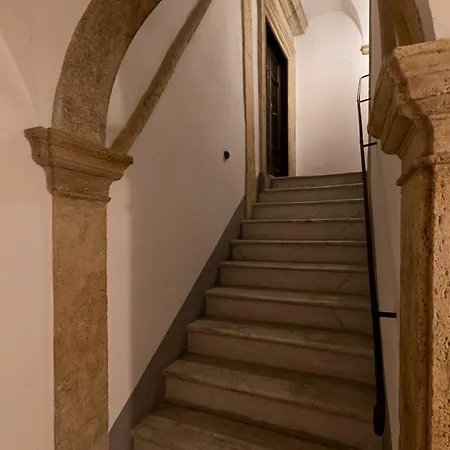 By The Pantheon With Two Bedroom 2 Bathroom Апартаменты Рим