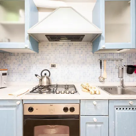 Апартаменты By The Pantheon With Two Bedroom 2 Bathroom Рим